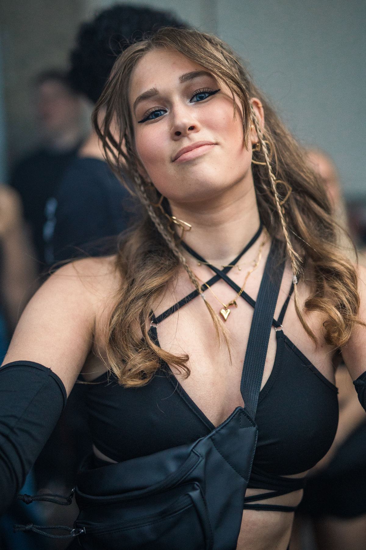 Loading... just a sec